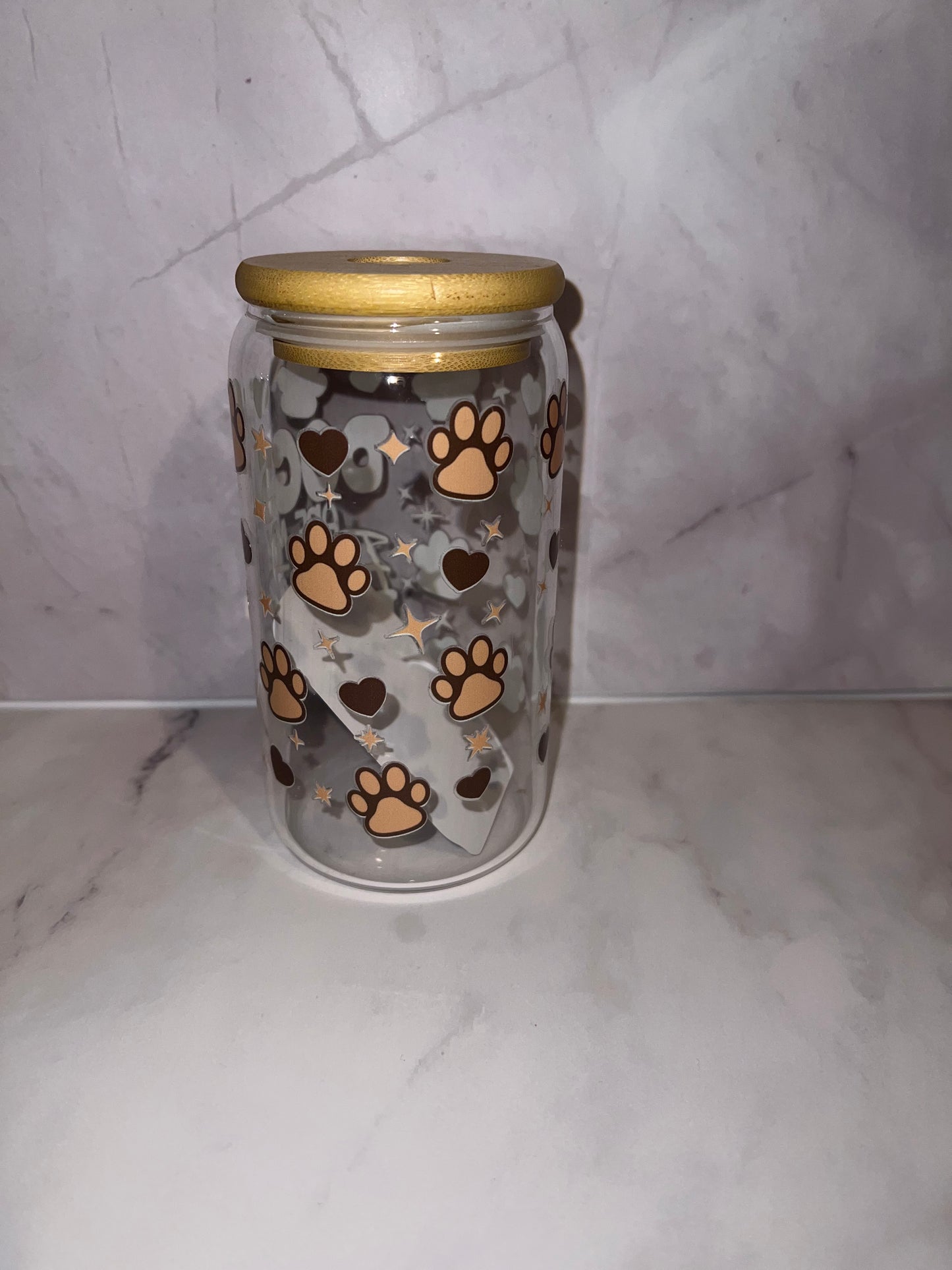 🐾 Dogs Are My Favorite People – 16 oz Glass Tumbler