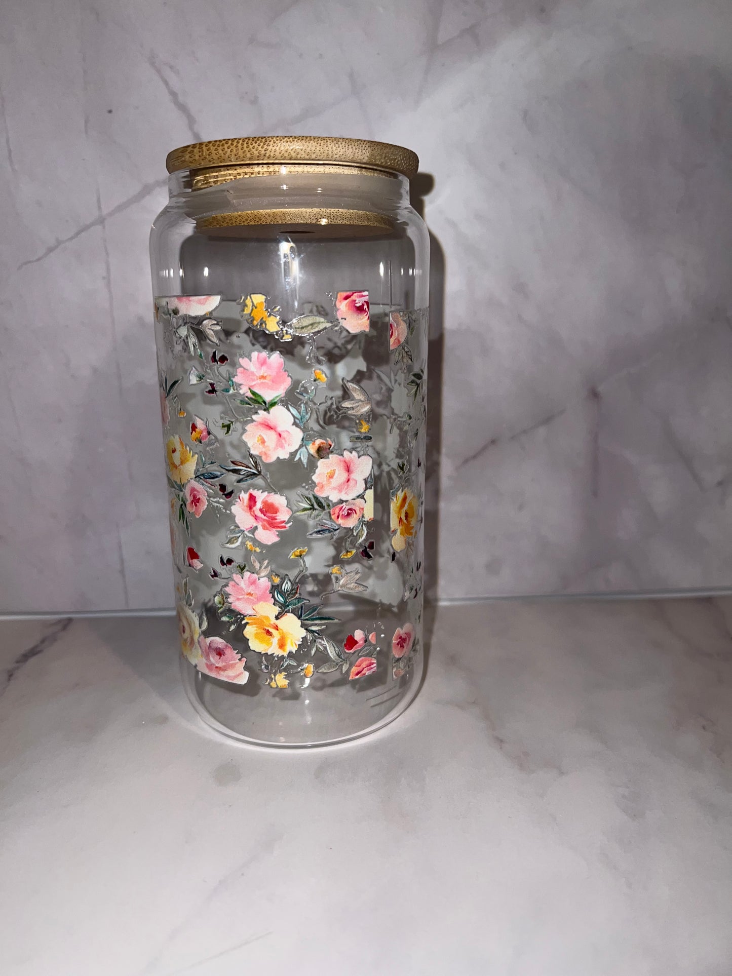 🐮 Floral Highland Cow – 16 oz Glass Tumbler
