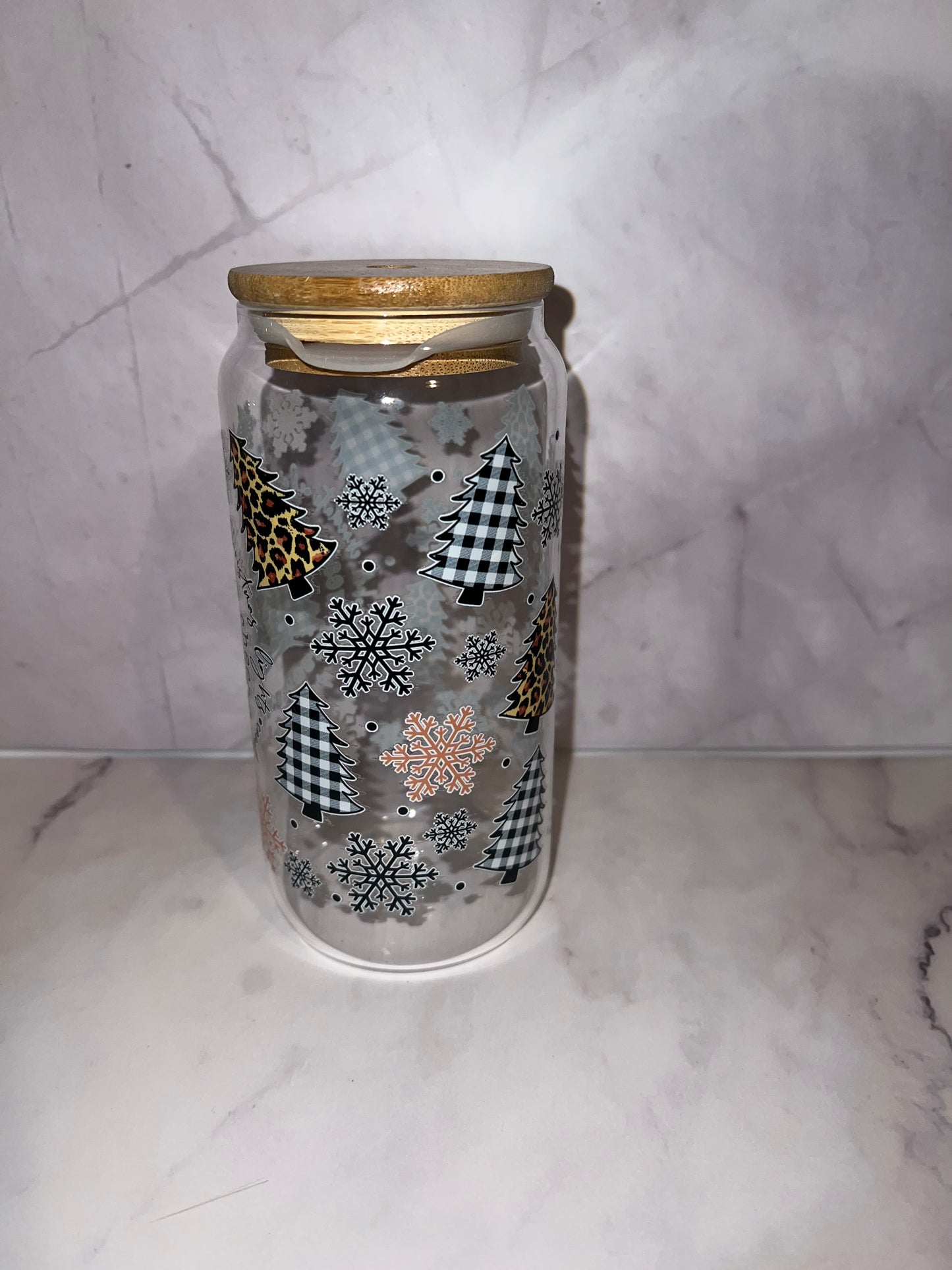 🎄 Christmas Trees 16 oz Glass Tumbler – Buffalo Plaid & Leopard Edition